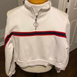 Cropped, white hoodie